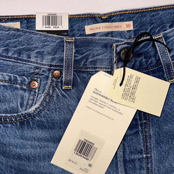 🔥🔥🔥NEW Levi's® Premium RIBCAGE STRAIGHT ANKLE JEANS - Picture 15 of 16